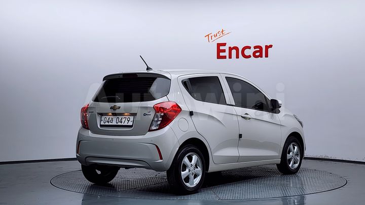 Chevrolet Spark 2017 — 2