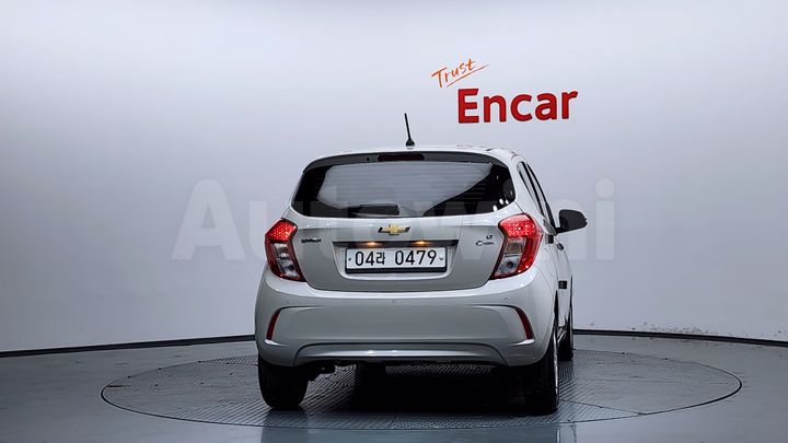 Chevrolet Spark 2017 — 4