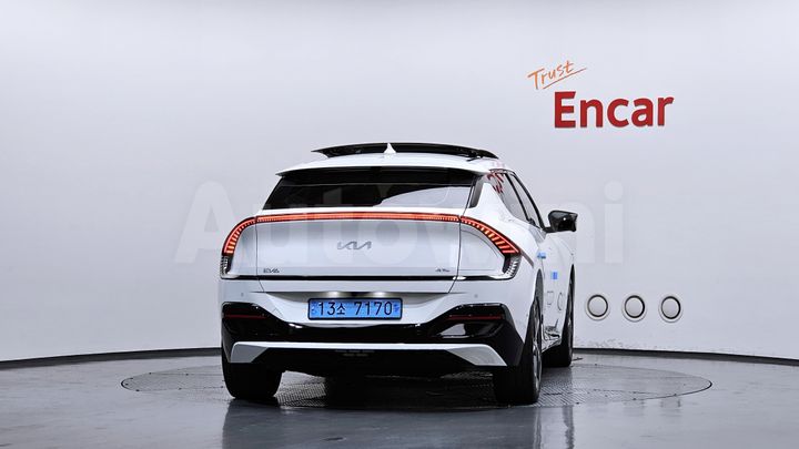 Kia EV6 2022 — 4