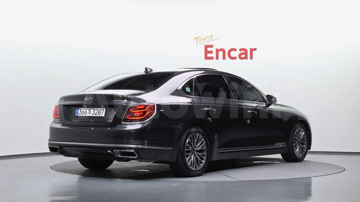 Kia K9 2019 — 2