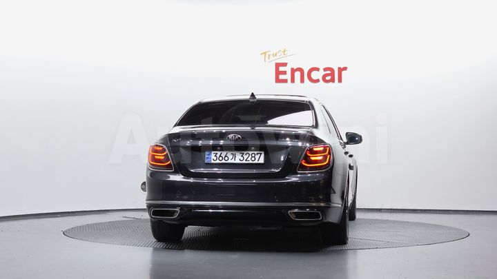 Kia K9 2019 — 4