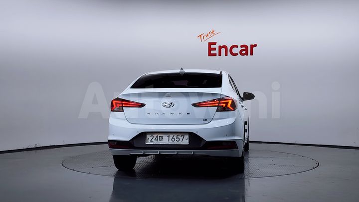 Hyundai Avante 2019 — 4