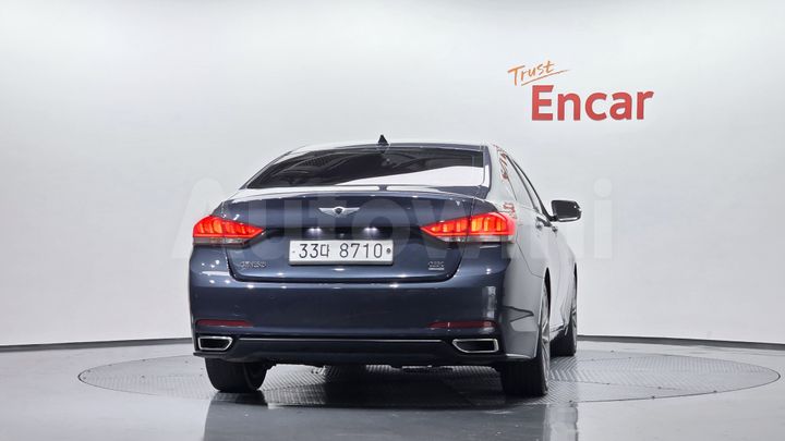 Hyundai Genesis 2015 — 3