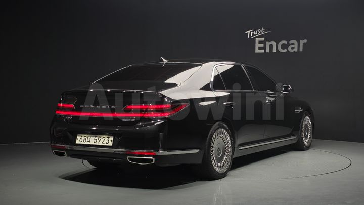 Genesis G90 2019 — 2