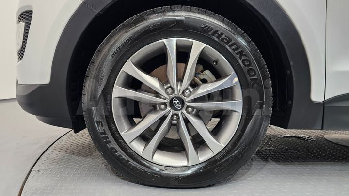 Hyundai SantaFe 2015 — 4