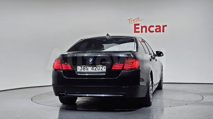 BMW 5 Series 2012 — 3
