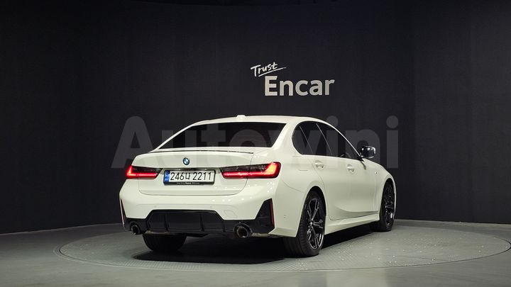 BMW 3 Series 2024 — 2