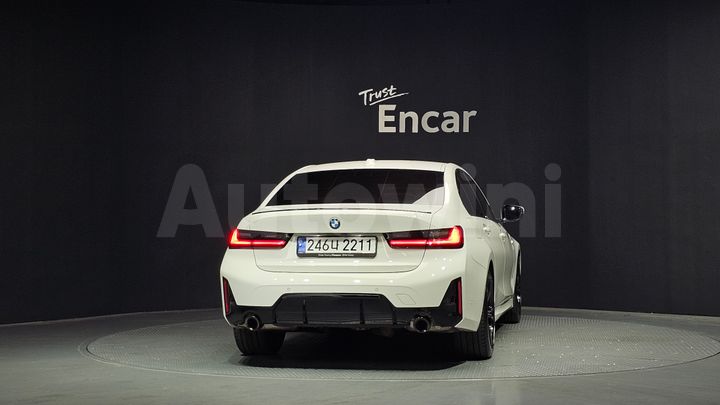 BMW 3 Series 2024 — 4