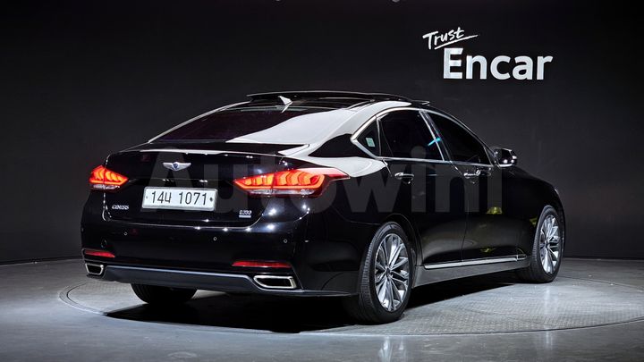 Hyundai Genesis 2015 — 2