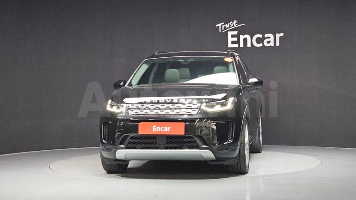 Land Rover Discovery Sport 2023 — 3