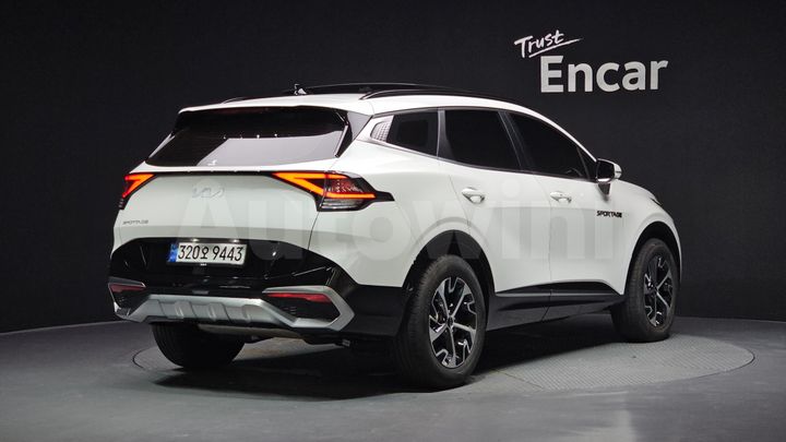 Kia Sportage 2023 — 2