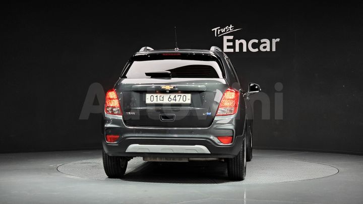 Chevrolet Trax 2017 — 5