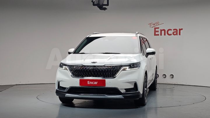 Kia Carnival 2021 — 3