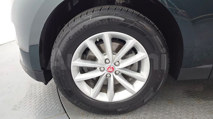 Jaguar F PACE