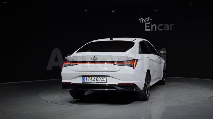 Hyundai Avante 2021 — 4