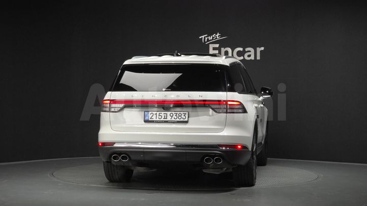 Lincoln Aviator 2025 — 4
