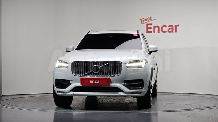 Volvo XC90 2023 — 3