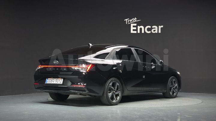 Hyundai Avante 2023 — 2