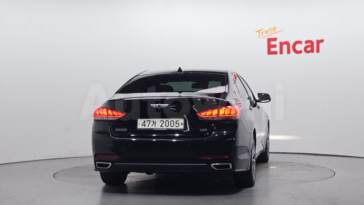 Hyundai Genesis 2015 — 4