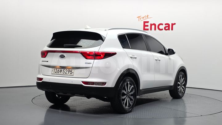 Kia Sportage 2018 — 2