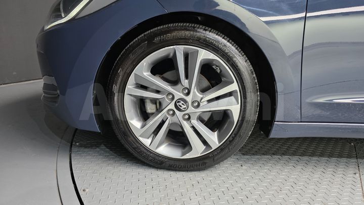 Hyundai Avante 2016 — 5