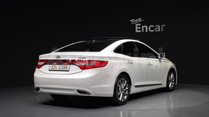 Hyundai Grandeur 2011 — 2