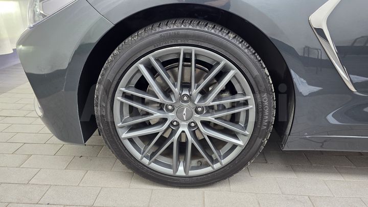 Genesis G70 2018 — 5