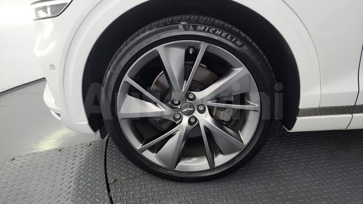 Genesis GV70 2021 — 5