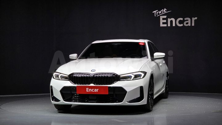 BMW 3 Series 2025 — 3