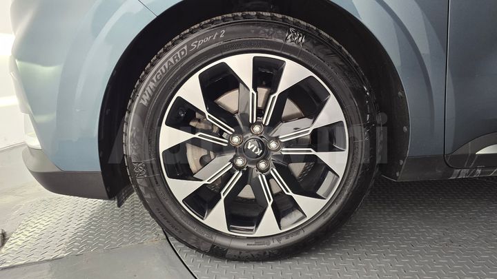 Kia Carnival 2021 — 5