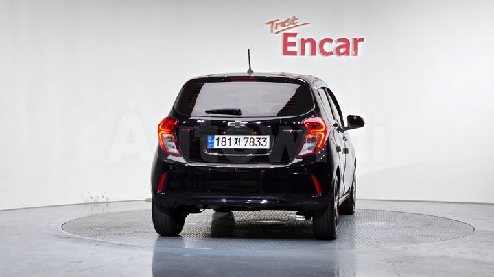 Chevrolet Spark 2021 — 4