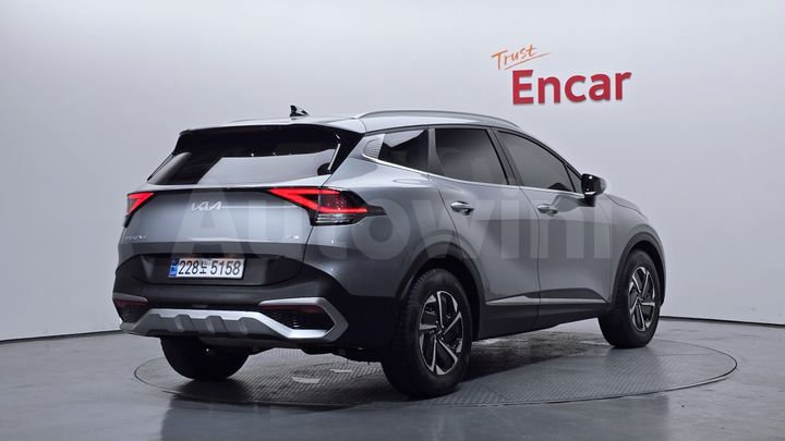 Kia Sportage 2023 — 2