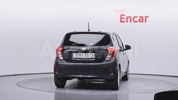 Chevrolet Spark 2020 — 4