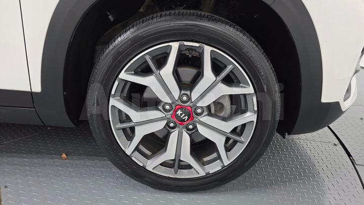 Kia Seltos 2020 — 5