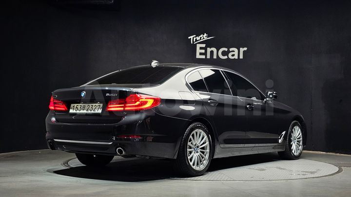 BMW 5 Series 2020 — 2