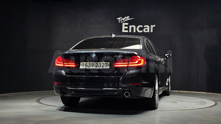 BMW 5 Series 2020 — 4