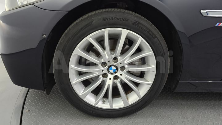 BMW 5 Series 2016 — 5