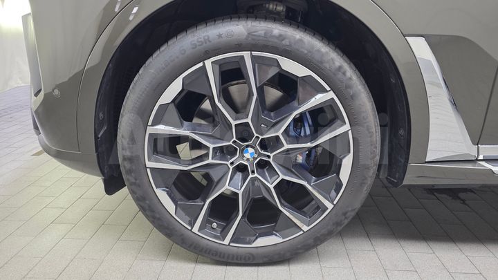BMW X7 2024 — 5