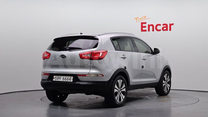 Kia Sportage 2012 — 2