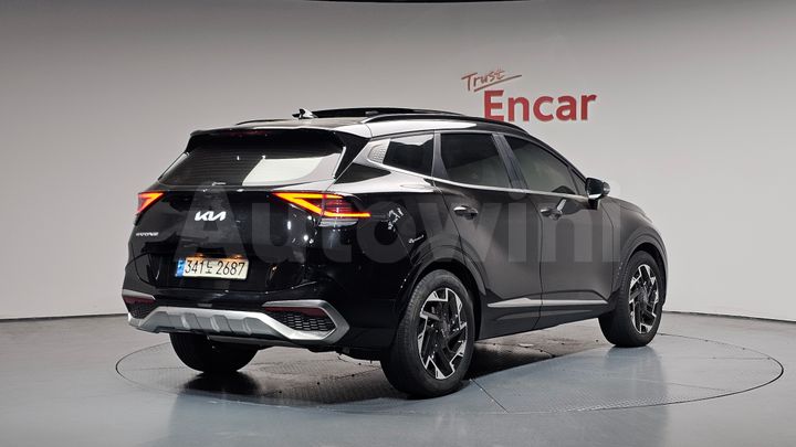 Kia Sportage 2023 — 2