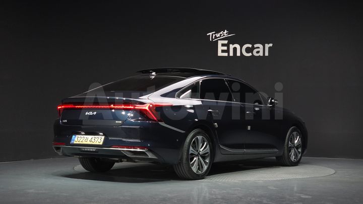 Kia K8 2023 — 2