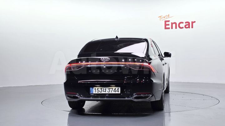 Hyundai Grandeur 2021 — 4