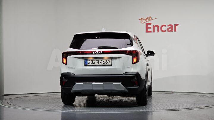 Kia Seltos 2025 — 4