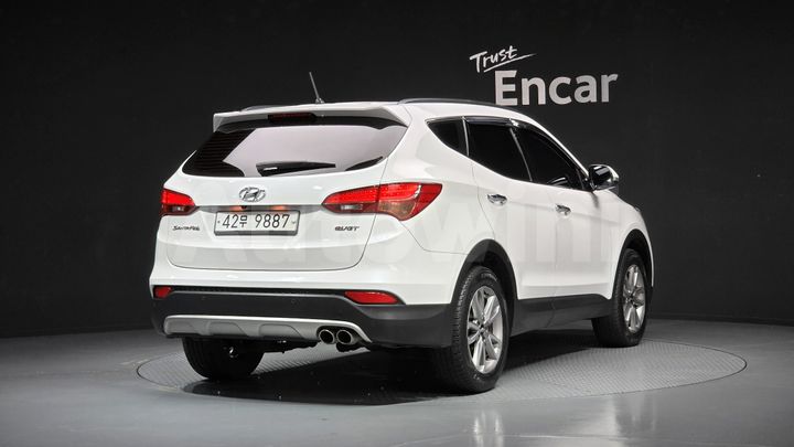 Hyundai SantaFe 2015 — 2