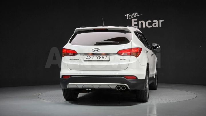 Hyundai SantaFe 2015 — 4