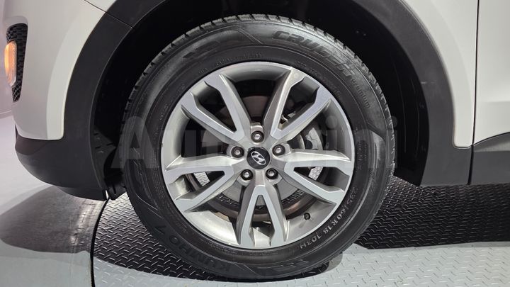 Hyundai SantaFe 2015 — 5