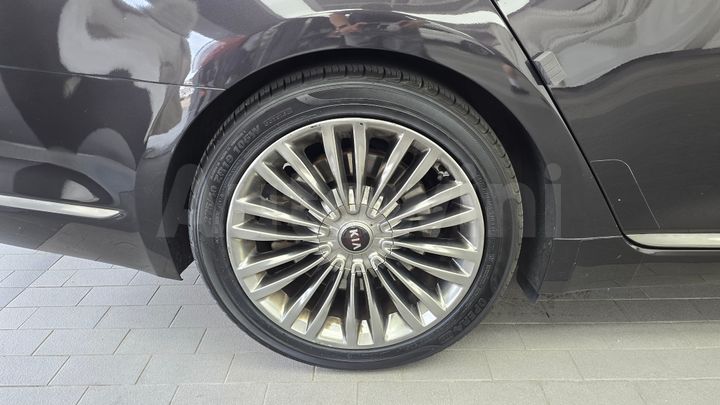 Kia K9 2019 — 5