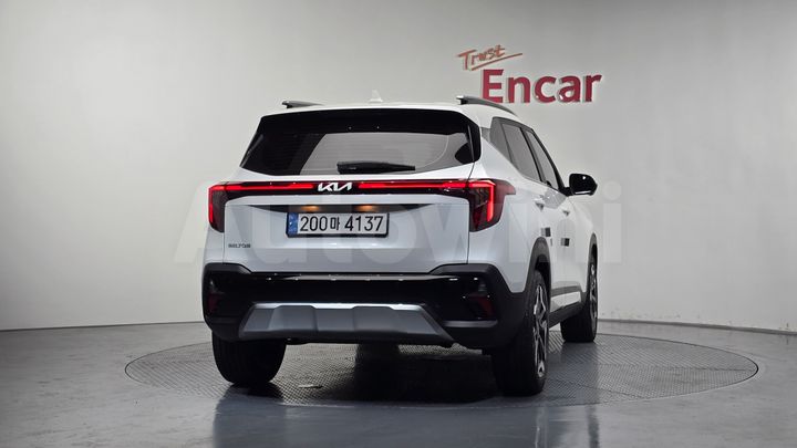 Kia Seltos 2025 — 4