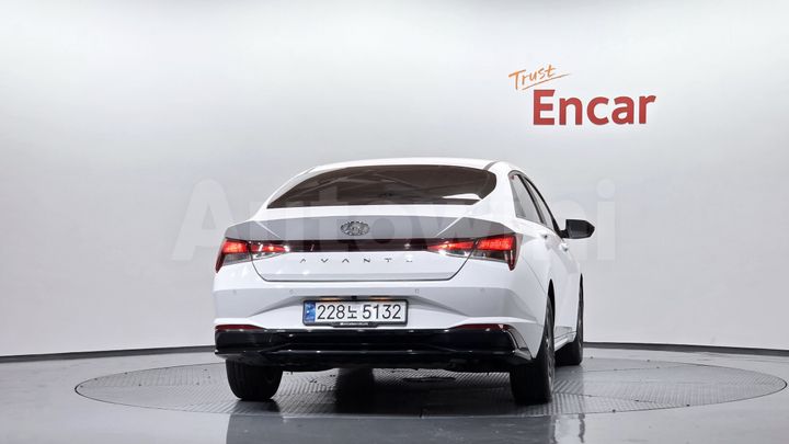 Hyundai Avante 2023 — 4