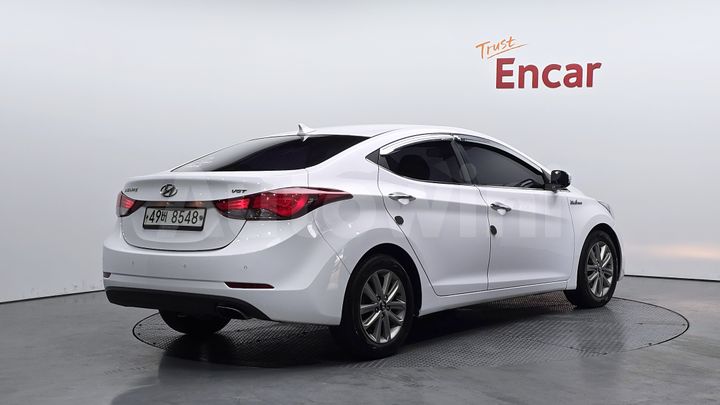 Hyundai Avante 2014 — 2